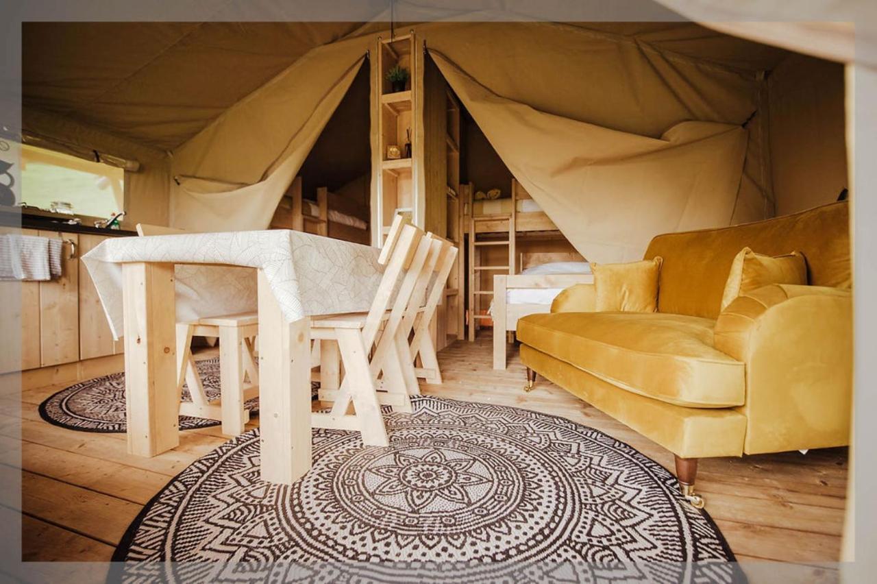 فندق Ty Llewelyn Glamping & Camping لانيدلوز المظهر الخارجي الصورة
